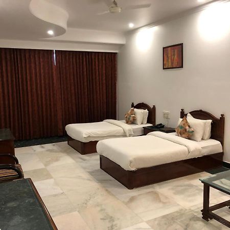 Hotel Lawrence Amritsar Eksteriør billede