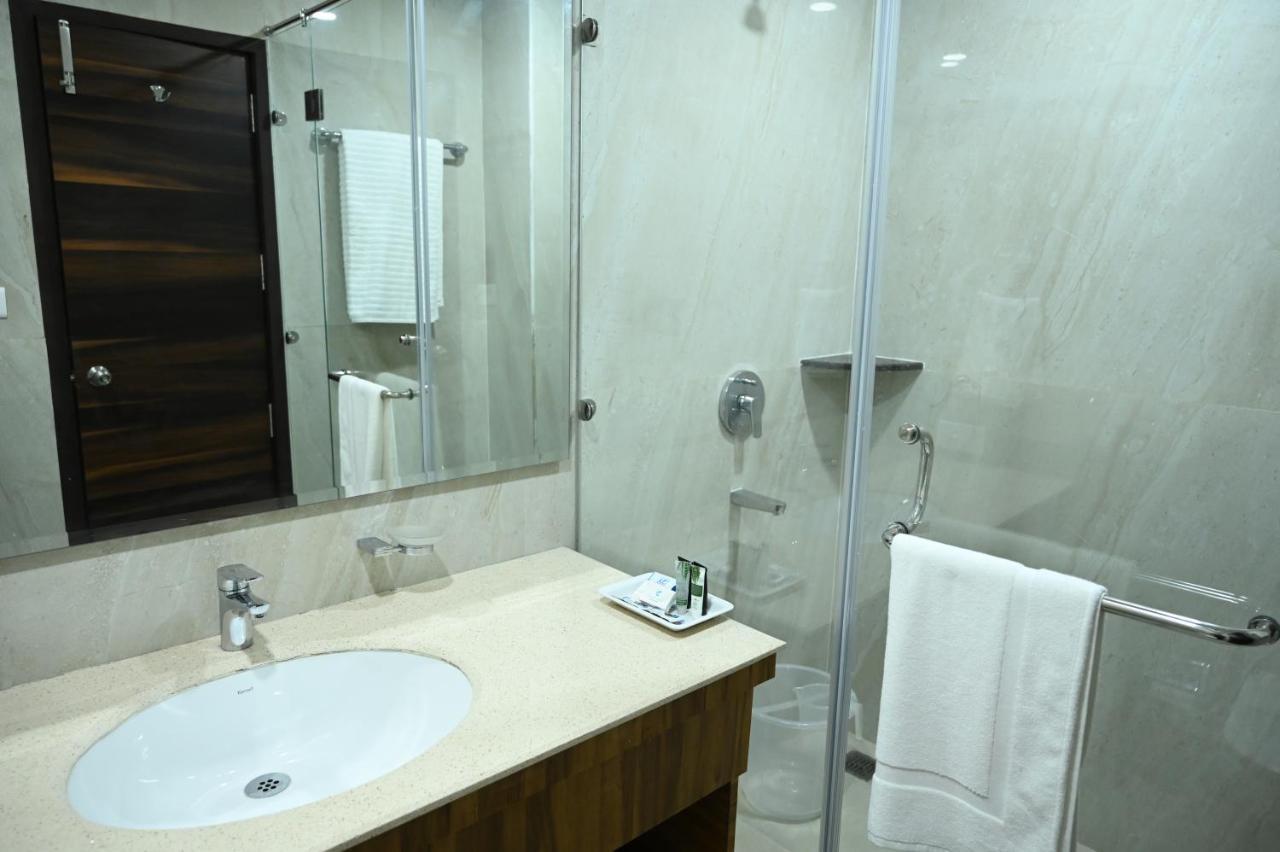 Hotel Lawrence Amritsar Eksteriør billede