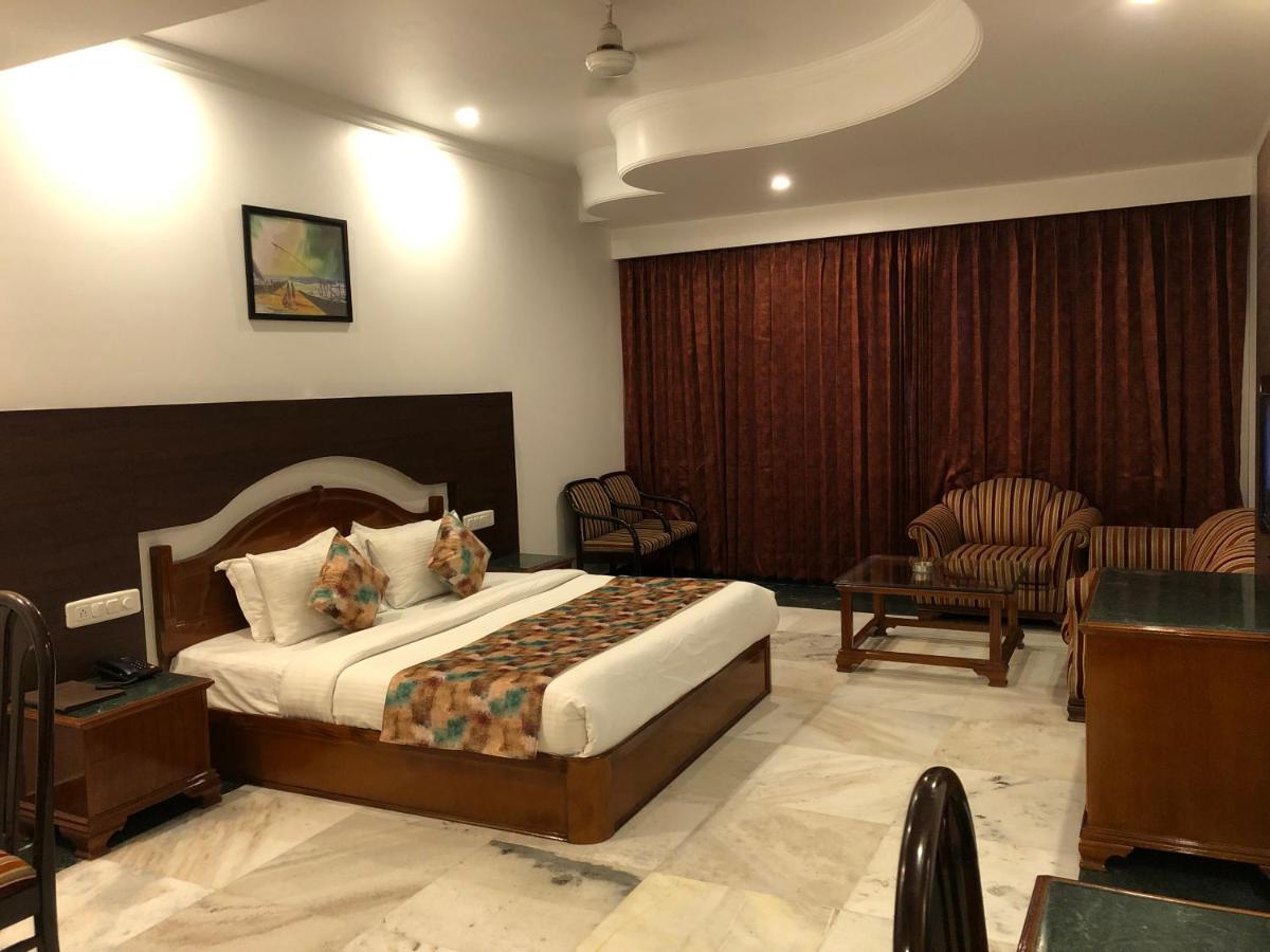 Hotel Lawrence Amritsar Eksteriør billede
